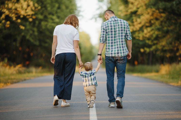 Consejos y sugerencias para padres sobre las salidas diarias con niños